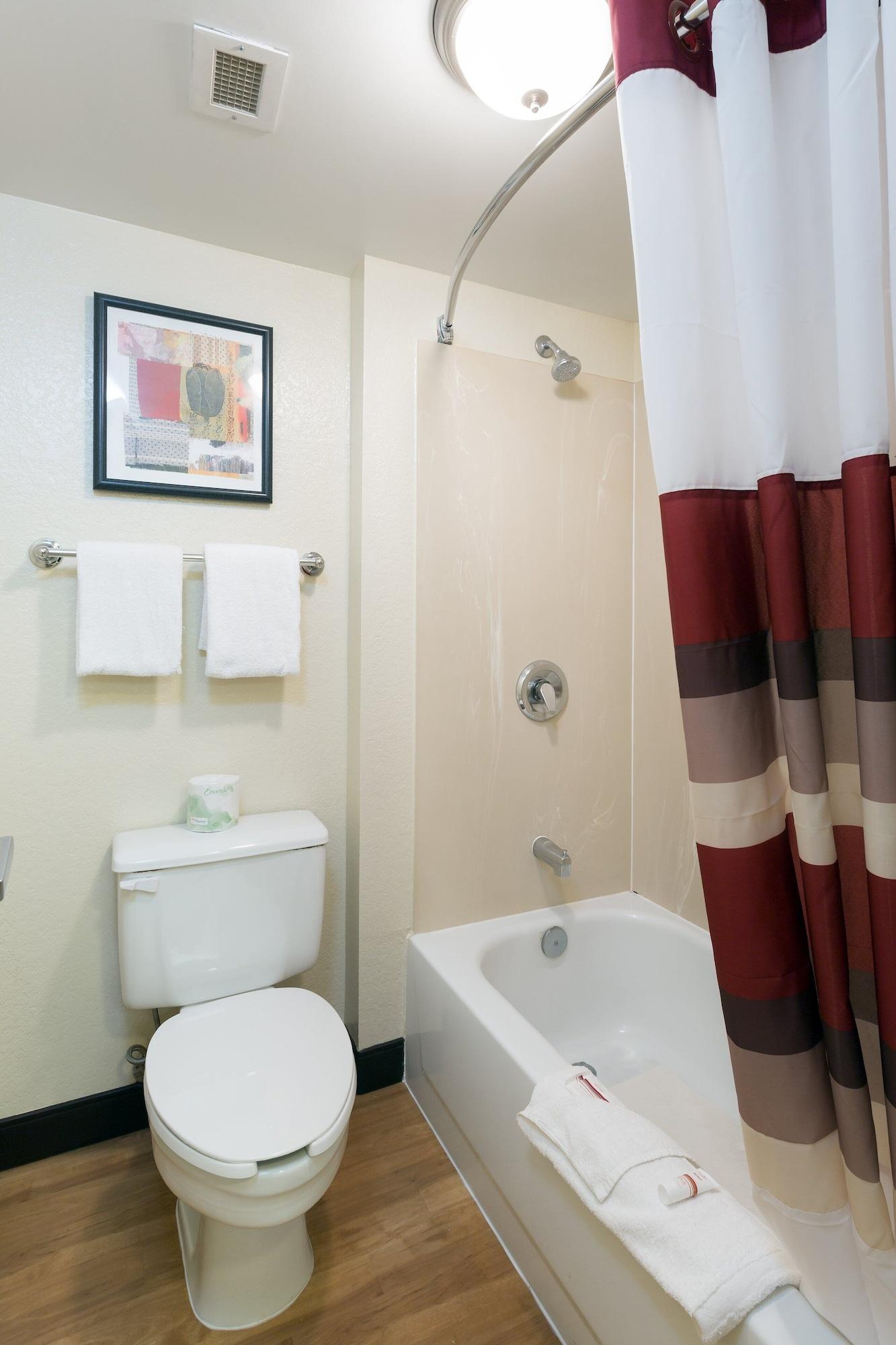 Red Roof Inn Houston - Westchase Exterior photo