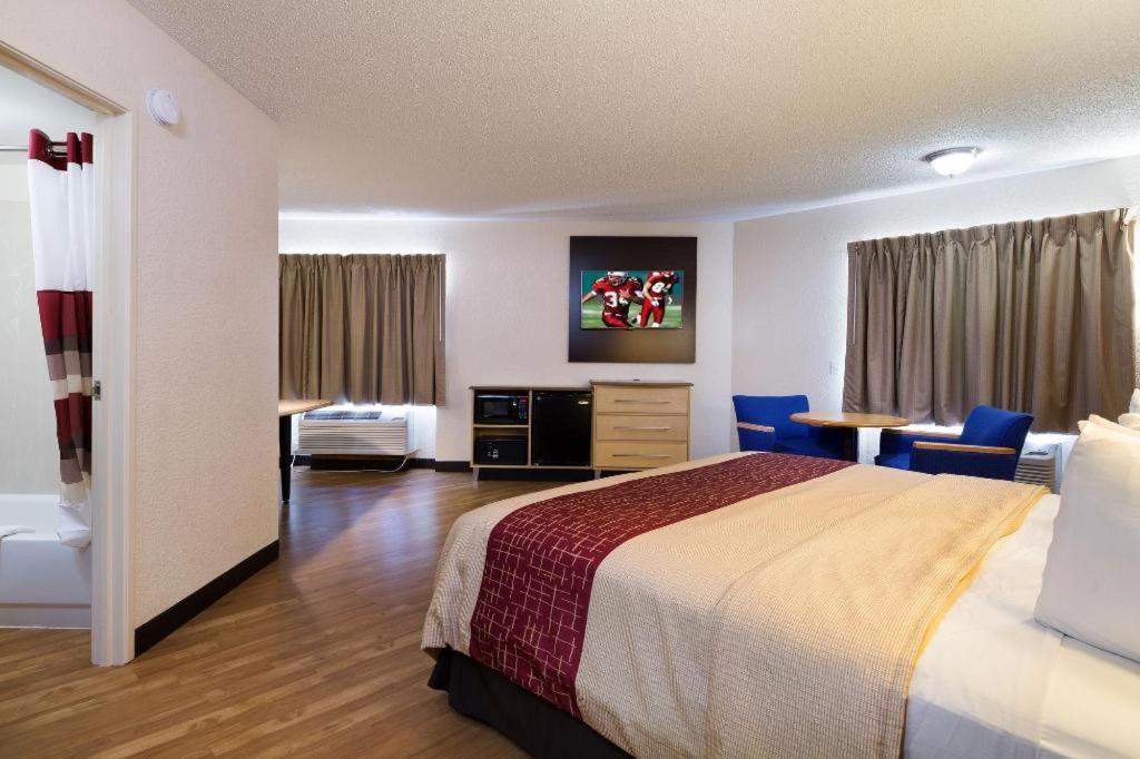 Red Roof Inn Houston - Westchase Exterior photo
