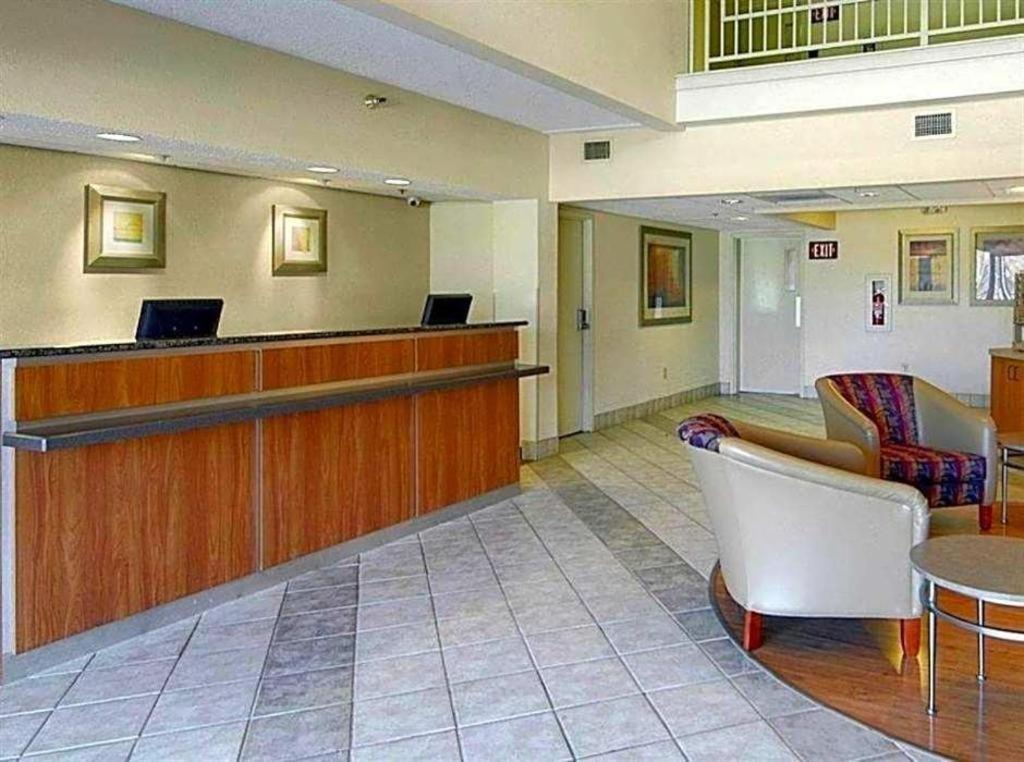 Red Roof Inn Houston - Westchase Exterior photo